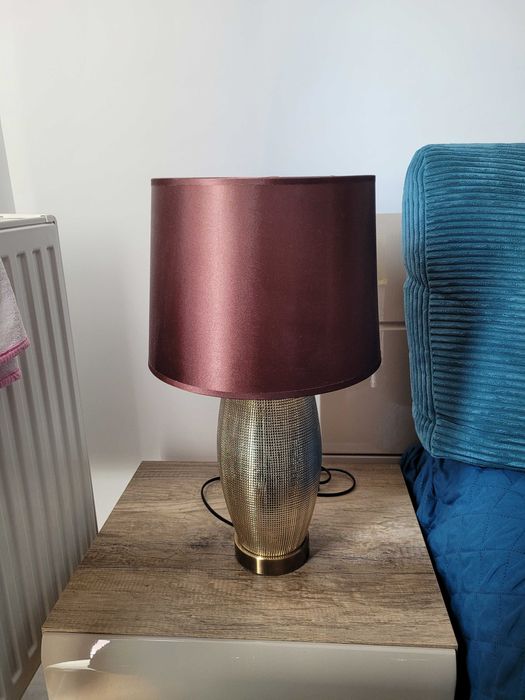 Vand veioza Ixia Regal