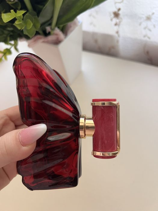 La Bomba Intensa 50ml Eau de Parfum Refillable Edition