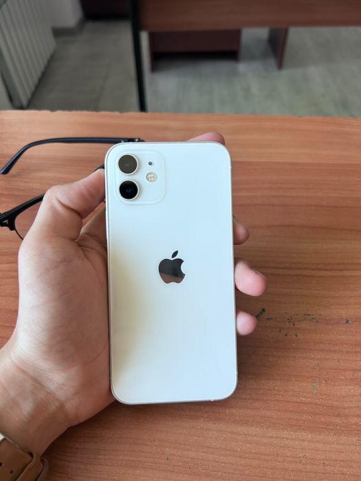 iPhone 12 76 % 128 гб