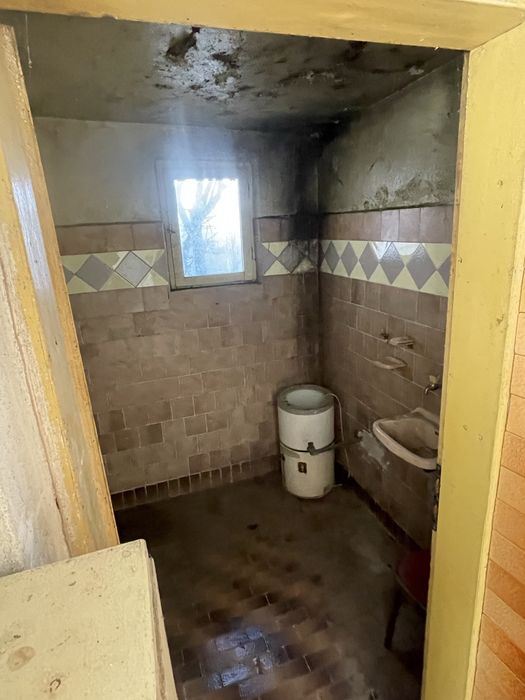 Продава се Къща в с. Козаревец, Област Велико Търново - 1000 кв.м за 41 €/кв.м - Снимка #9