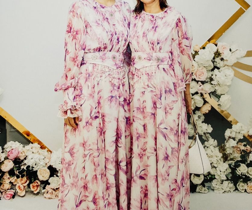 Одинаковые платья на свадьбу