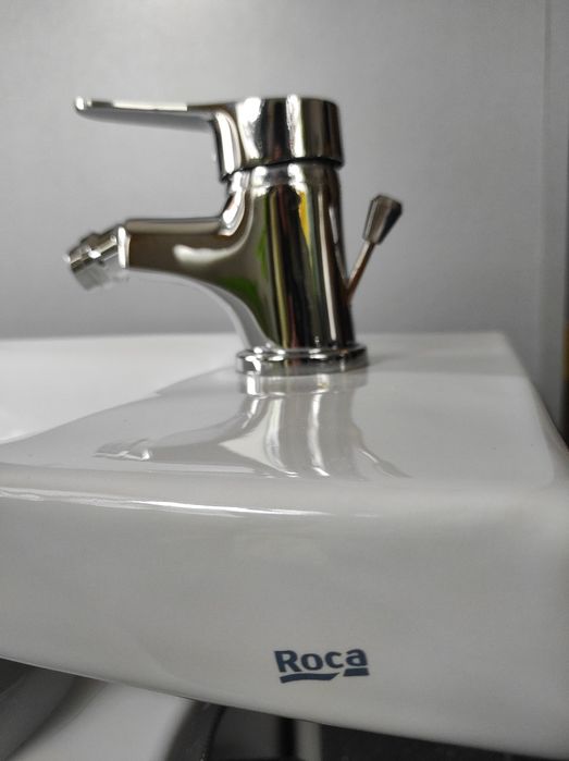 Bideu Roca + baterie Ferro