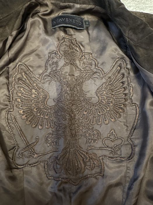 Замшевый пиджак