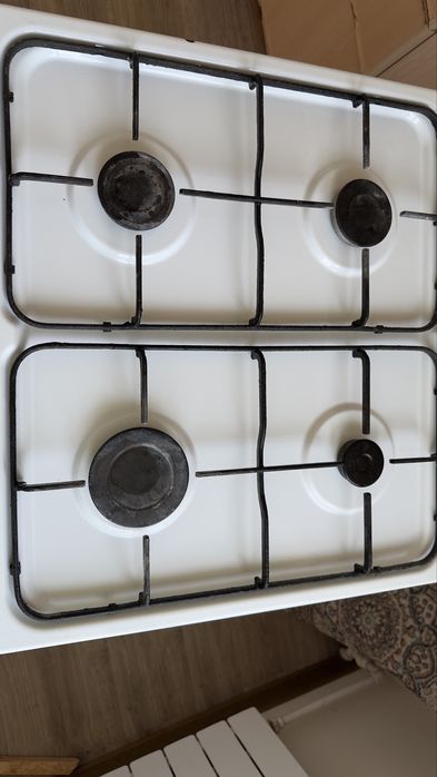 Gaz plita, holati yaxshi