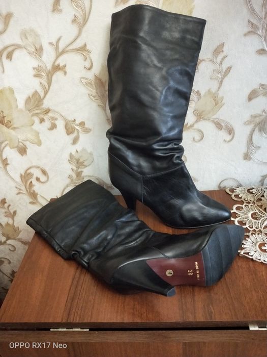 Продам новые сапоги ,весна осень