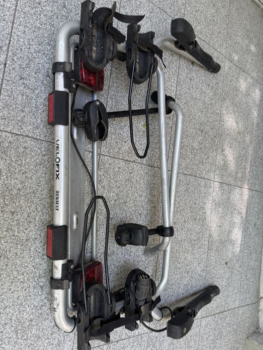 VELOFIX A92 Suport Auto pentru 2 Biciclete dedicat pentru Renault