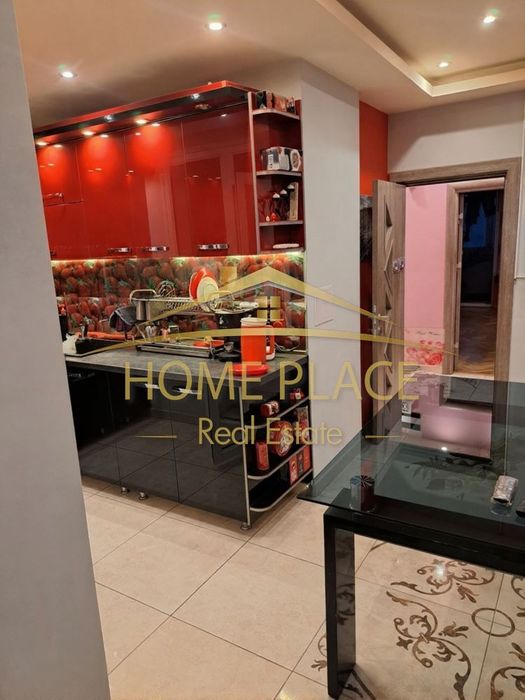 Продава се Четиристаен апартамент в Варна, Възраждане 1 - 100 кв.м за 1184 €/кв.м - Снимка #3