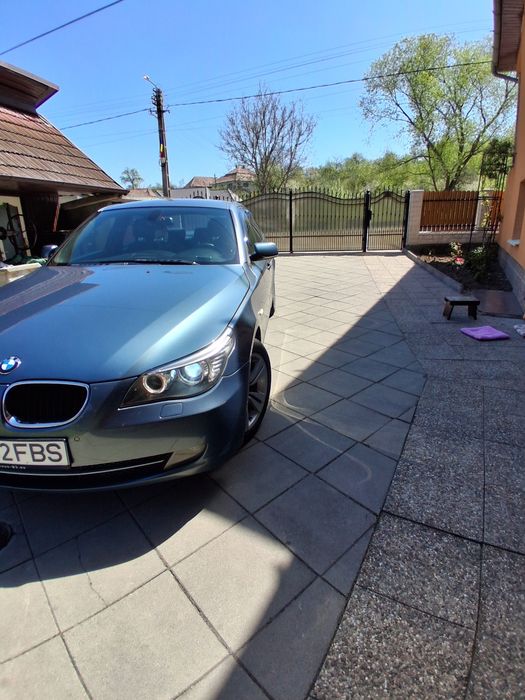 Bmw seria5 albastru