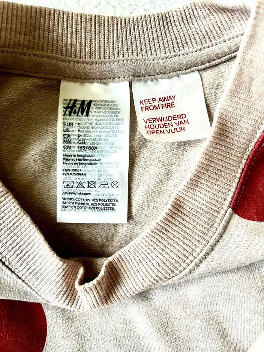 Bluza trening bej cu inimi rosii H&M