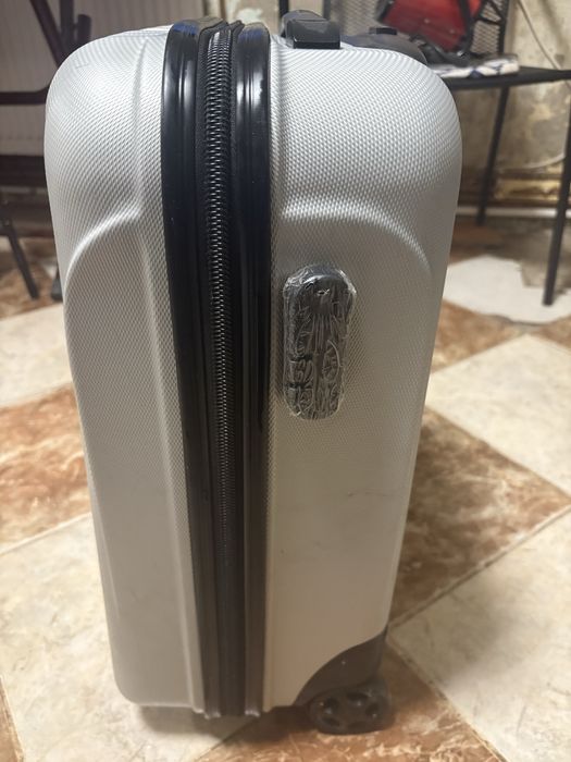 Vand troler cu mici zgarieturi