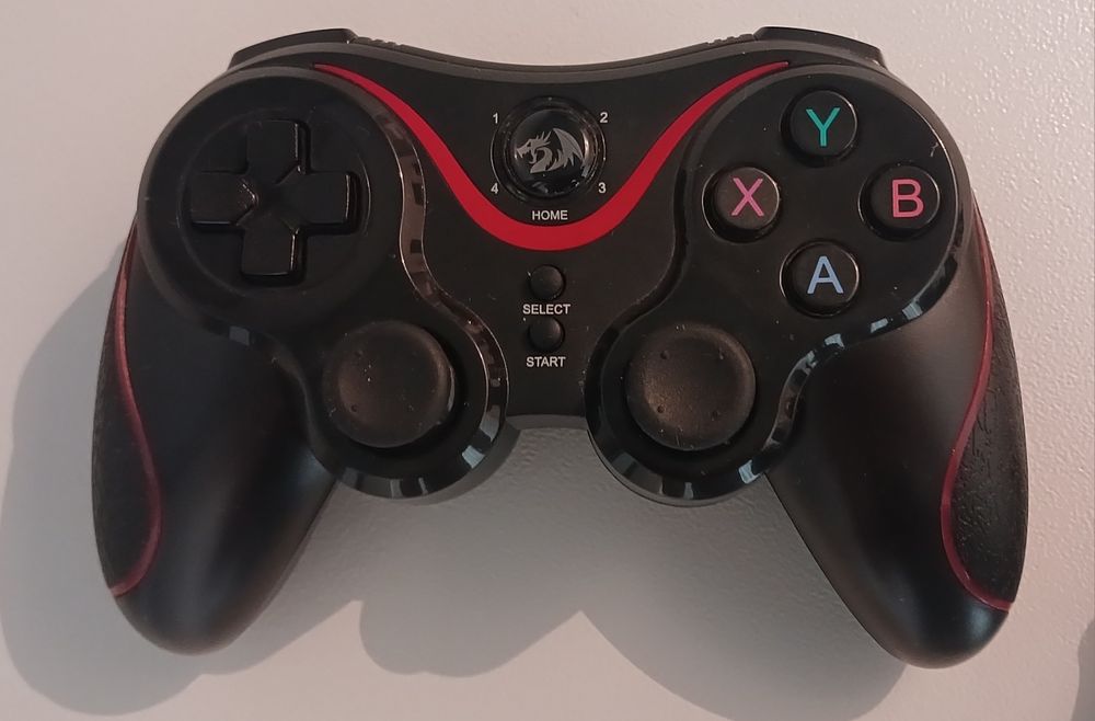 Продаю джойстик Reddragon Titanium