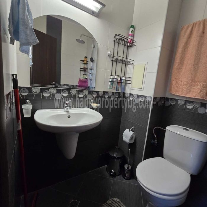 Продава се Двустаен апартамент в к.к. Слънчев бряг - 60 кв.м за 1117 €/кв.м - Снимка #13