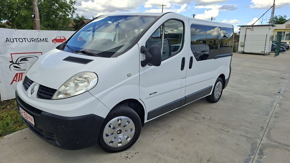 OPEL Vivaro 2011