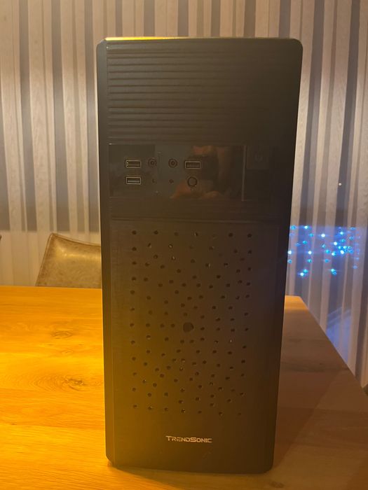 Гейминг Компютър