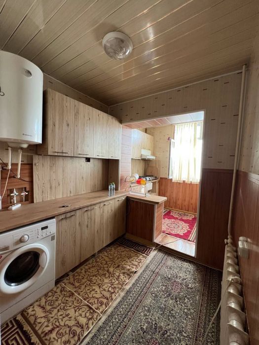 Talaba qizlar uchun sheriklikka kvartira. Faqat qizlar uchun