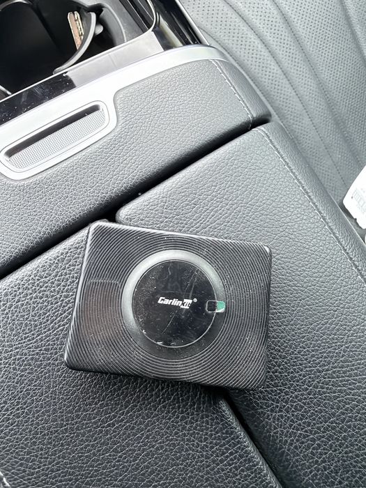 Carlinkit T2C – CarPlay / Android Auto wireless pentru Tesla
