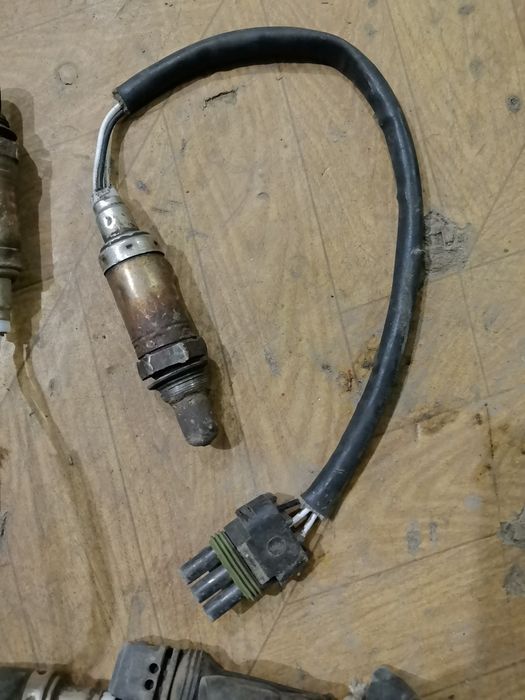 Ауди 100  лябдазонд оригинал.