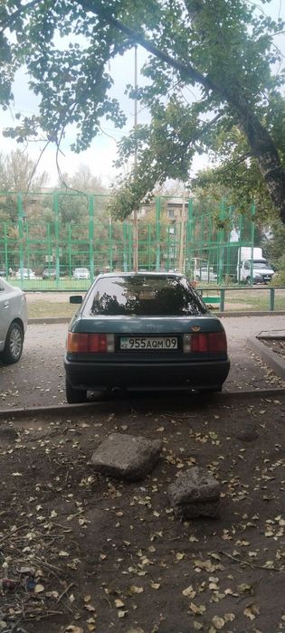 Audi 80 B3, объем двигателя 1.8 л
