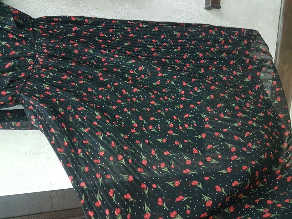 Новое красивое платье