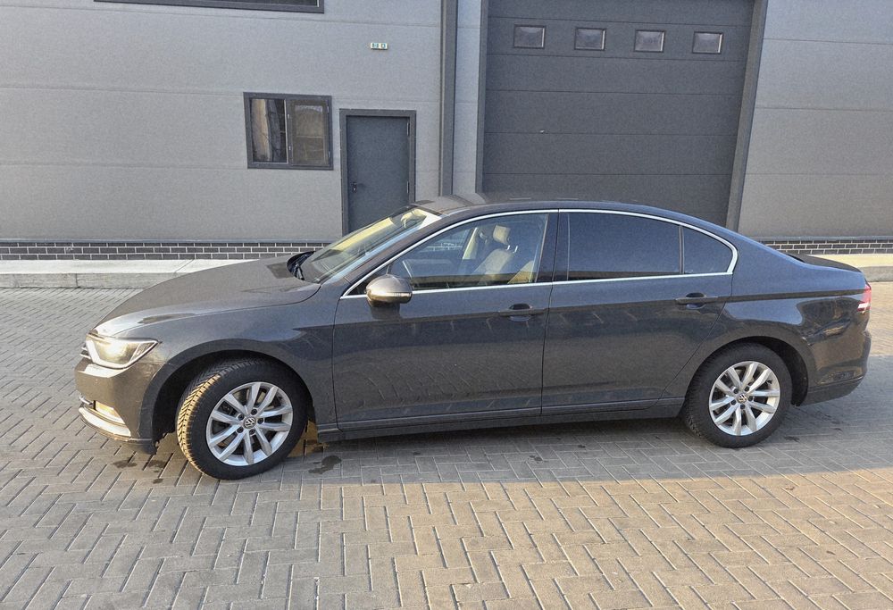 Vw Passat B8 , an 2015 , 2.0 - 150 cp , automata , proprietar