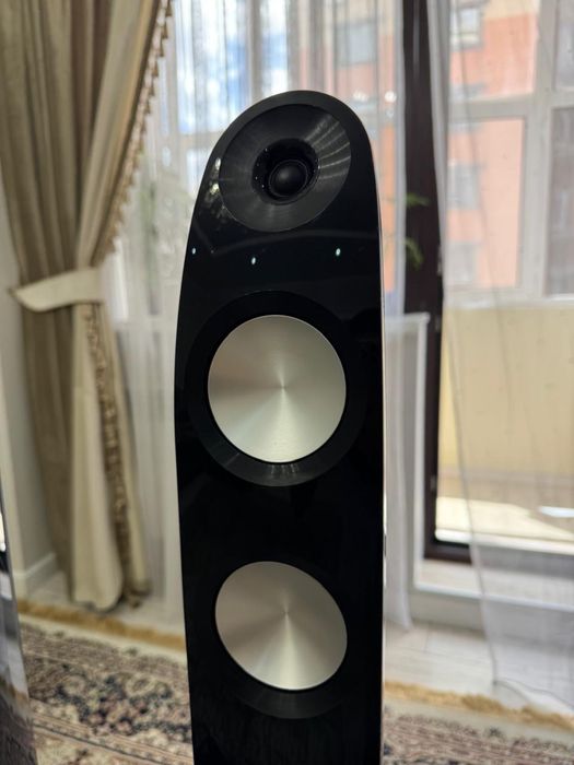 Продам Акустическую систему б/у в идеальном состоянии