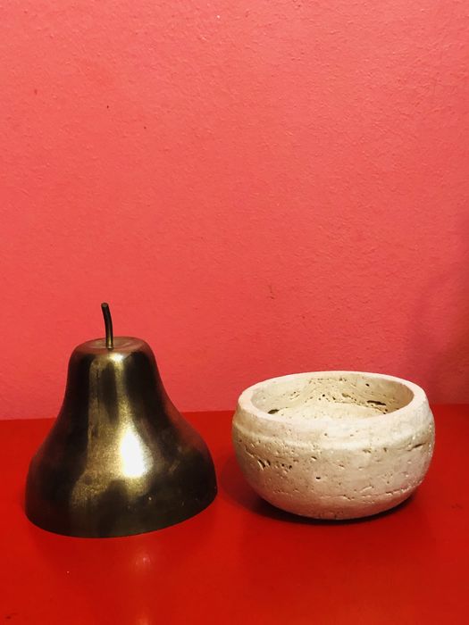 Продается вазочка