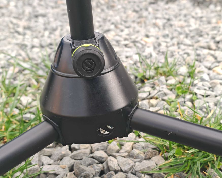 Stativ Gravity pentru microfon