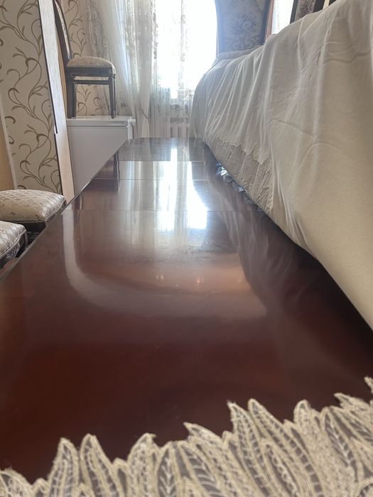 Продажа стола и стульев