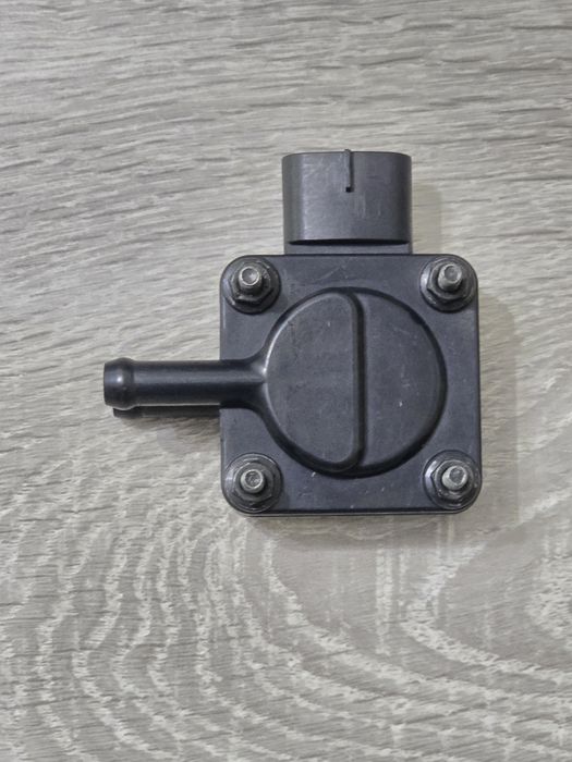 Senzor presiune diferențială Amrxuts 89480-42010 pentru Toyota