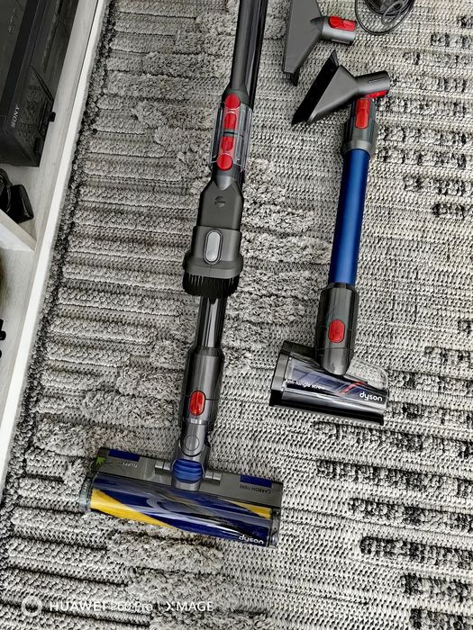 Dyson v15 detect fluffy, garanție 11.2027