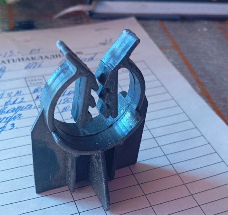 Фиксатор для арматуры