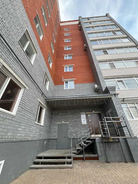 центр города Несембаева дом 2 комнатная всего 32,700 с 2 лоджиями