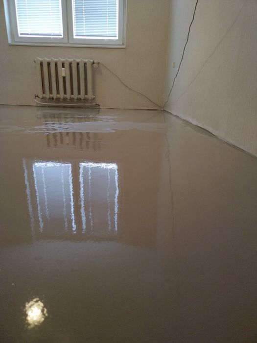 8 лв на кв.м Армирана Самонивелираща гладка замаска