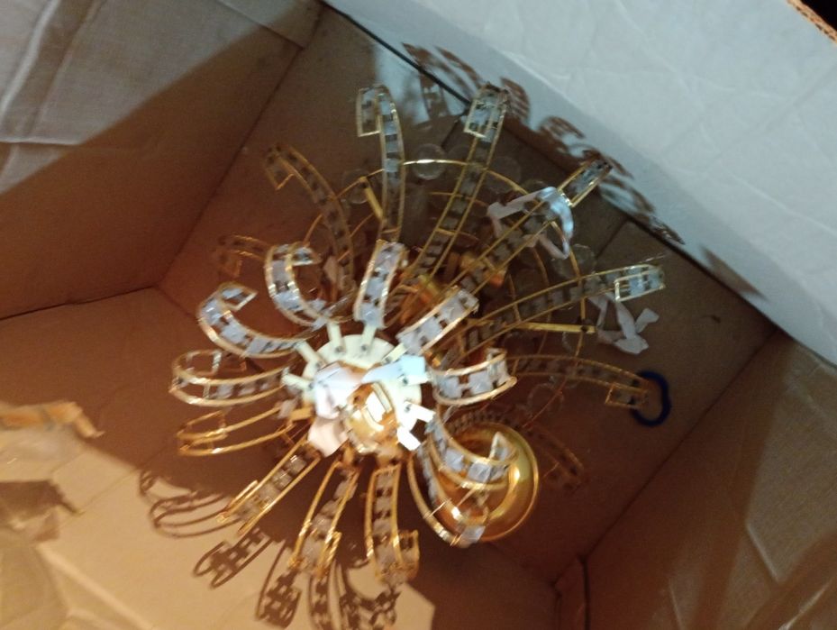 Люстры Хорошие!!!