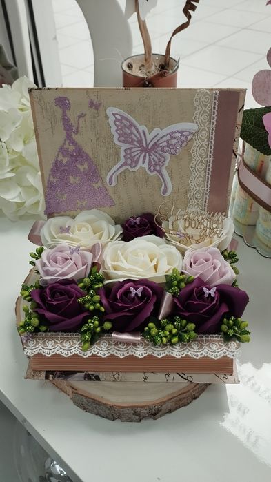 3D картини и букети със сапунени рози