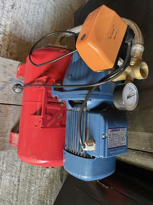 Hidrofor  apa Pettroli Italy nou