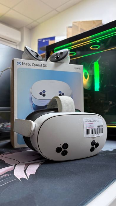 Виртуальные очки реальности Meta Quest 3S 128Gb