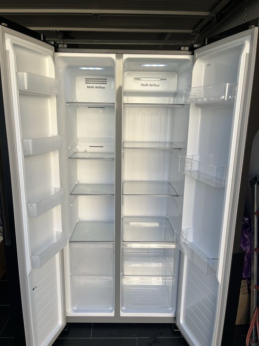 Vand frigider Bomann, side by side NOU