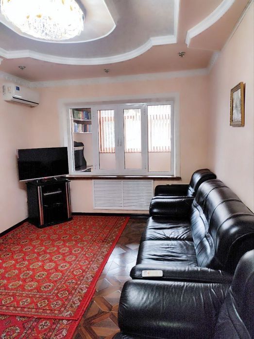 Максим горький 2/4/4 метро БИЙ