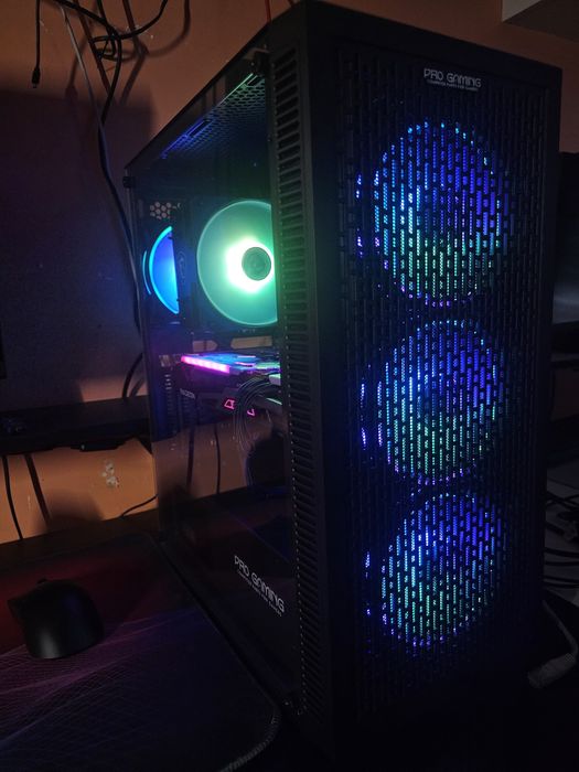 [PIESE NOI] PC Gaming RX 6700XT 12 GB | Ryzen 5 5500 | 16 Gb Ram | SSD NVMe