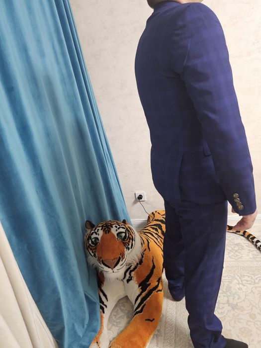 Классический  костюм 54 размер турция