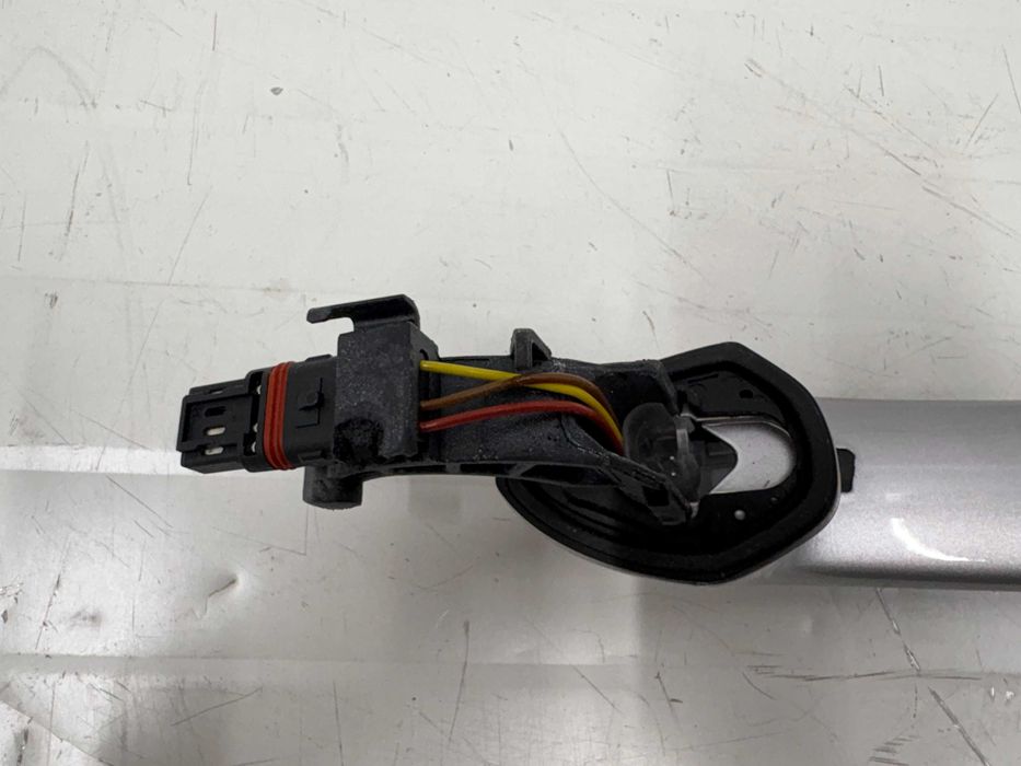 Задна Лява Външна Дръжка За БМВ Г30 Г31 Ф90 7991943 9491469 BMW G30 G31 F90