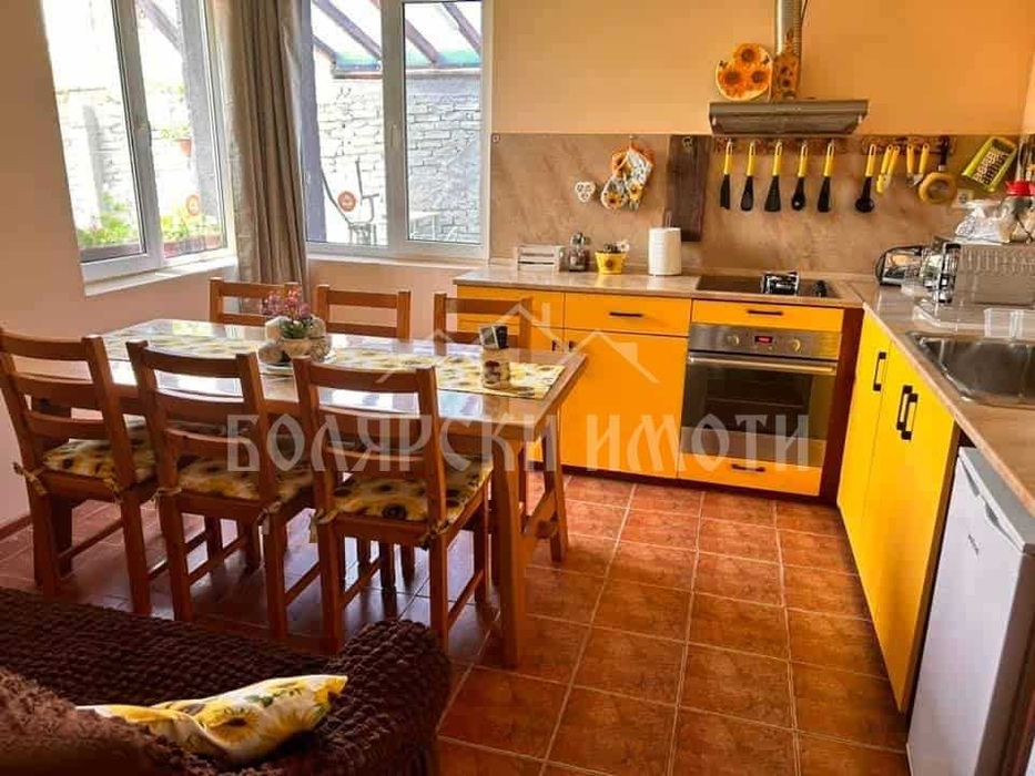 Дава се под наем Къща в Велико Търново, Асенов - 275 кв.м за 1690 € - Снимка #4