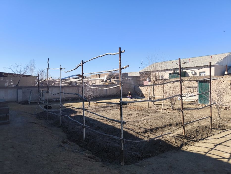 Уй сатылады гербиш зовот 21 маршрут жолы мешит касы 6-комты вай фай ба