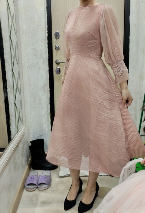 Продам платье нарядное