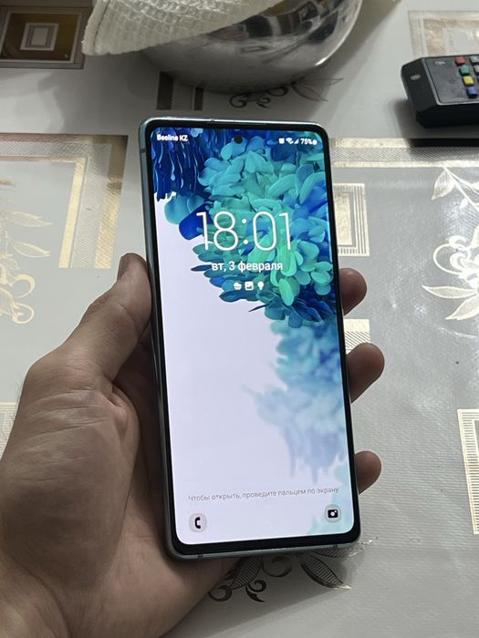 Samsung s20 FE 128 продам обмен
