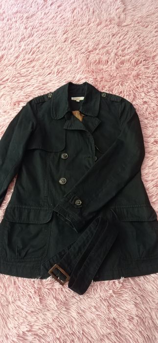 Кроссовки туфли вещи для девочек.