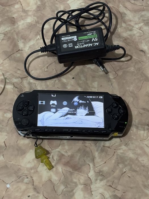 PSP 1000 в отличном состояний !