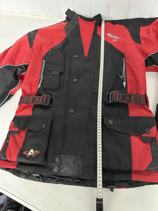 Geaca moto Akito marimea L cu protectii si mesada