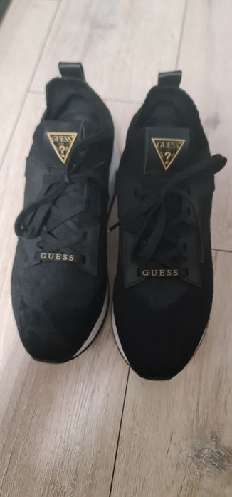 Guess    маратонки